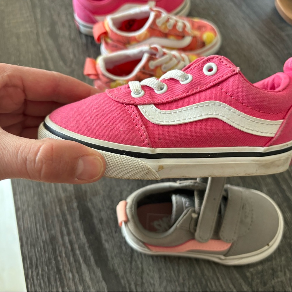 Vans Pink and Orange Sneakers Vibrant Canvas Low-Top - Picture 3 of 10